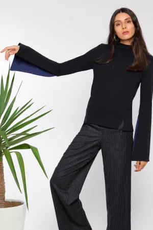 Architectural knit top / navy-klein blue lining