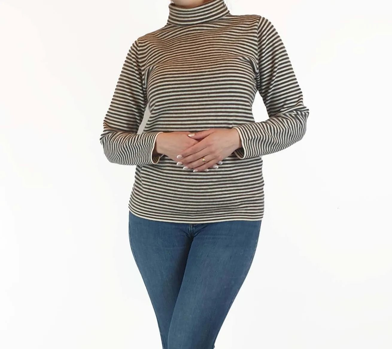 Brown and white wool feel turtle neck jumper fits size 10