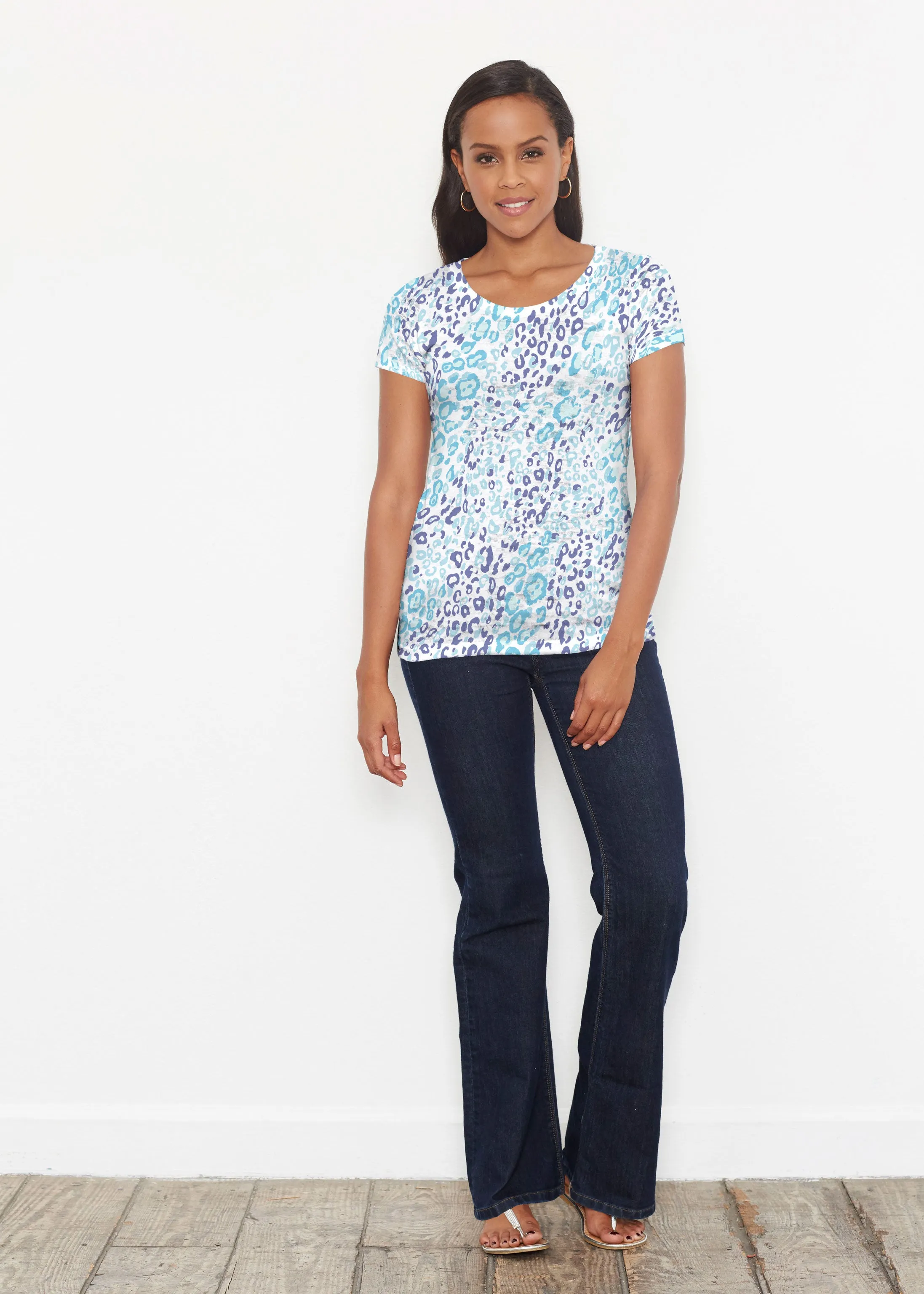 Cat Blue (7755) ~ Signature Short Sleeve Scoop Shirt