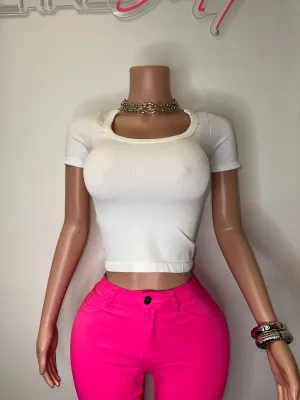 Defined Scoop | Tee