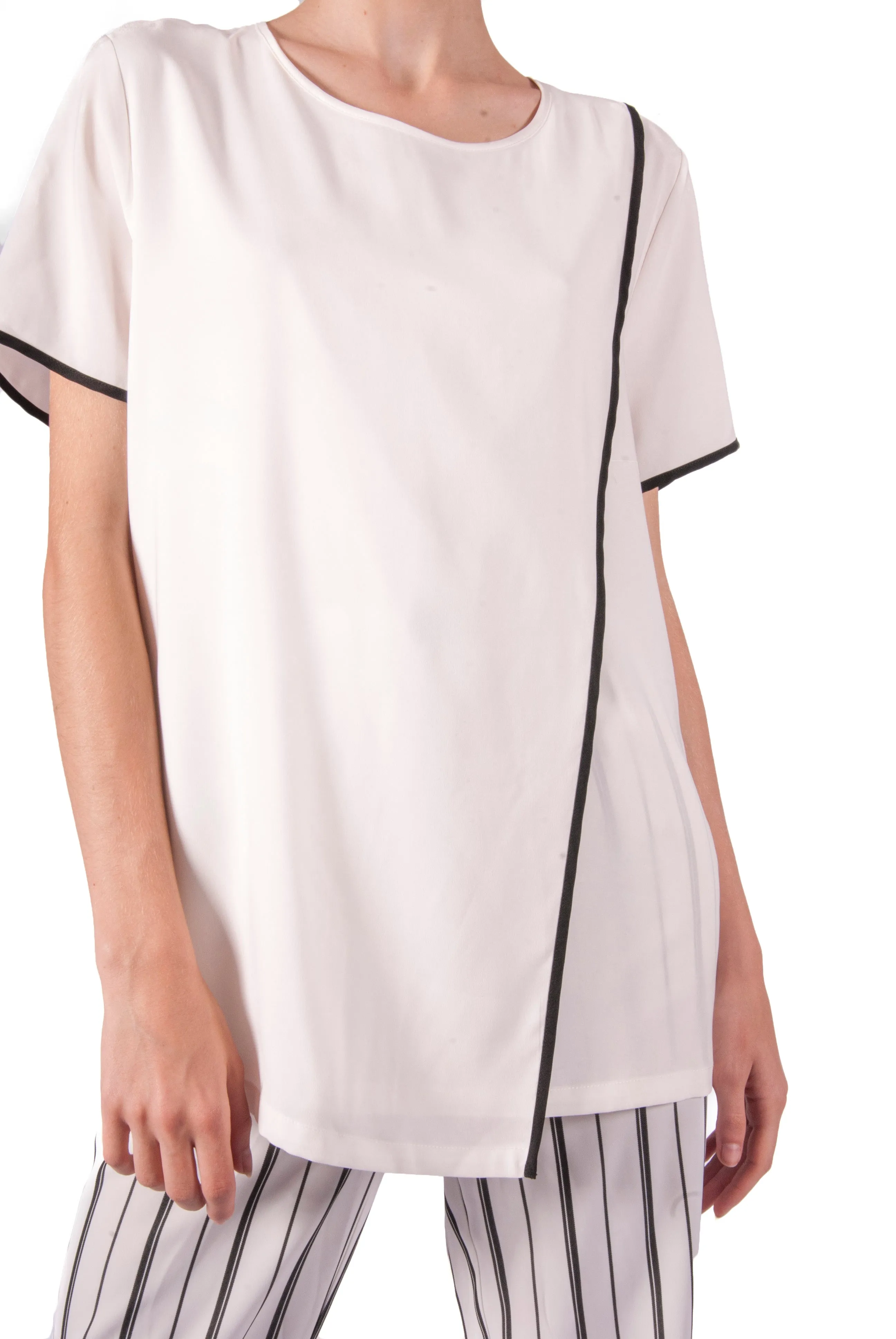 DKNY-HIGH NECK T-SHIRT BLOUSE