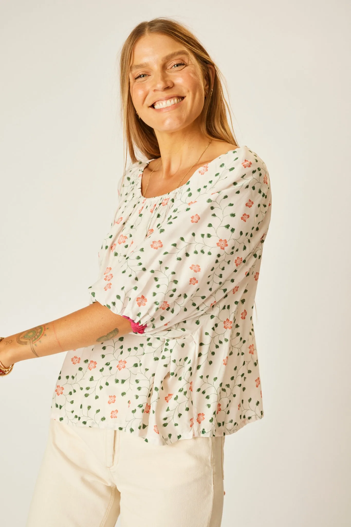 ELLA TOP