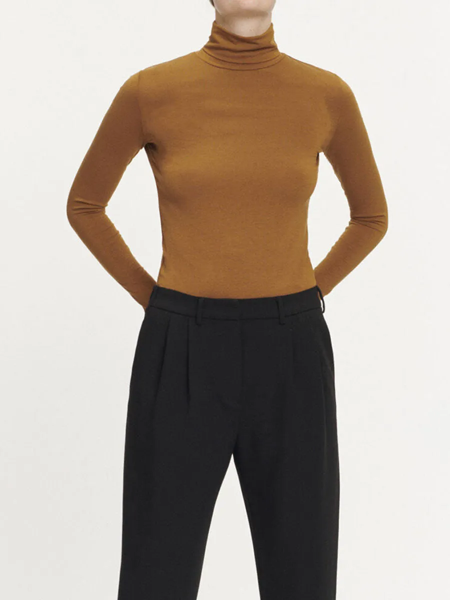 Ester Rollneck -  Monks Robe
