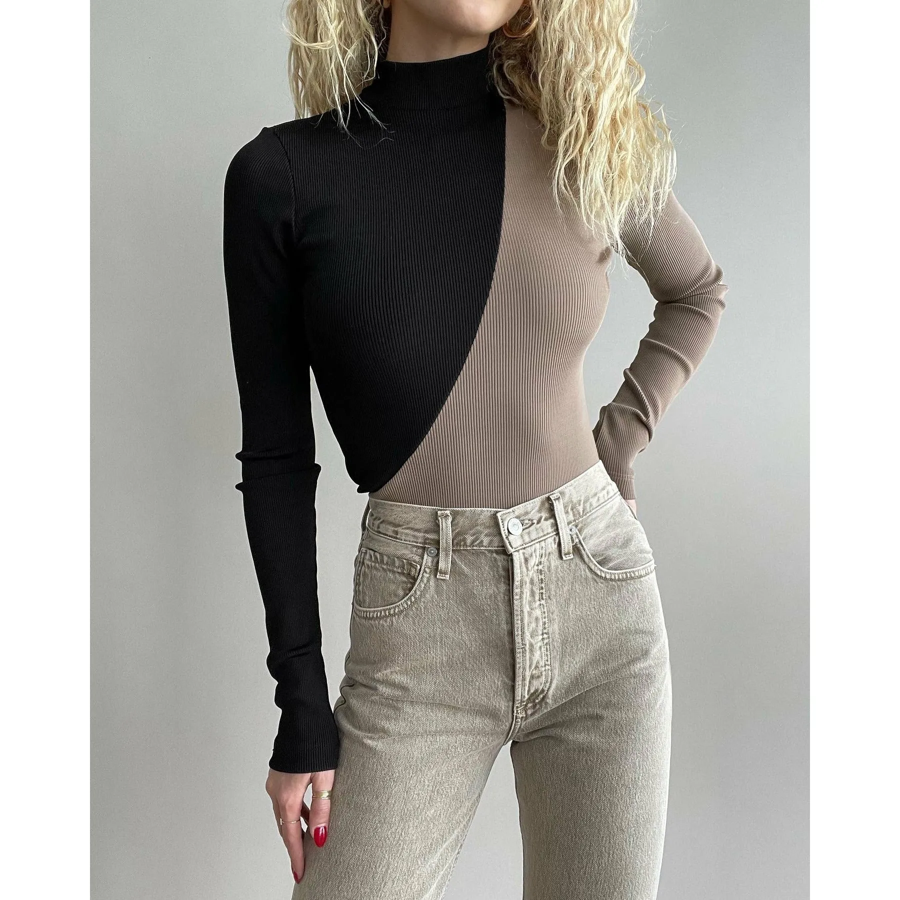 HIVE MOCK NECK