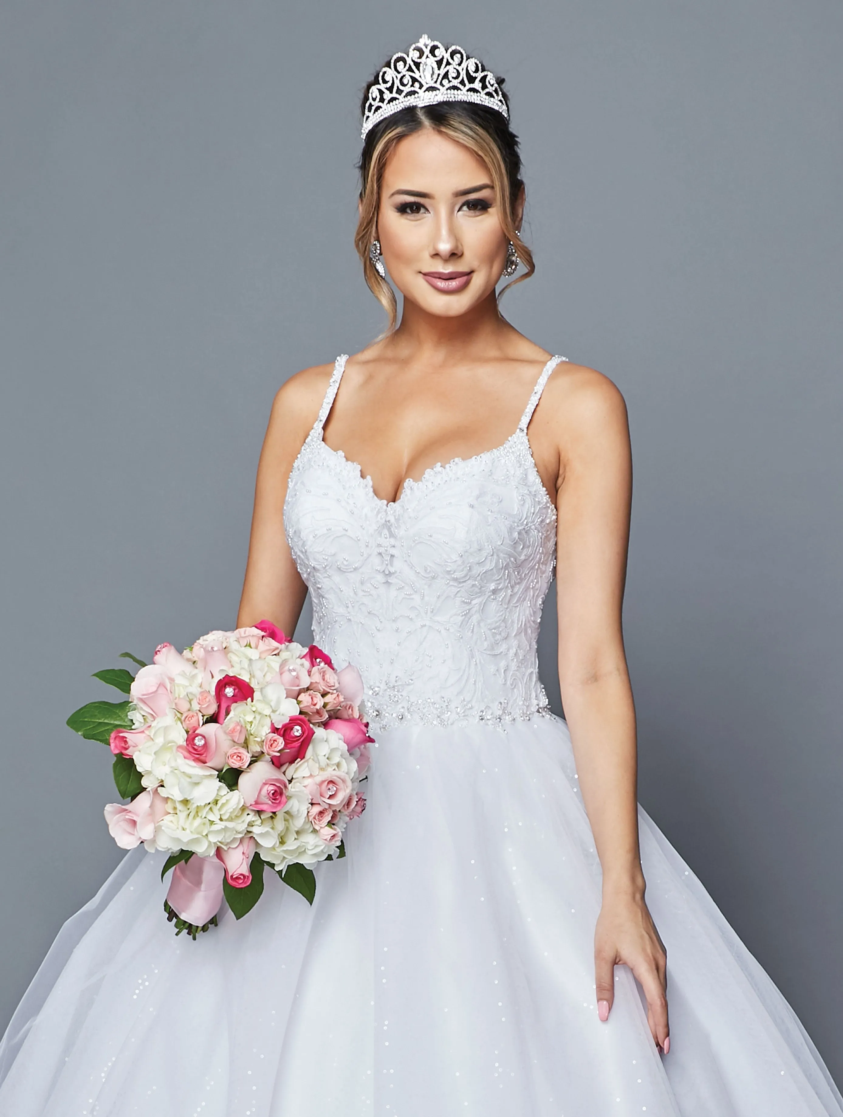 Lovely Wedding Dress Style 412
