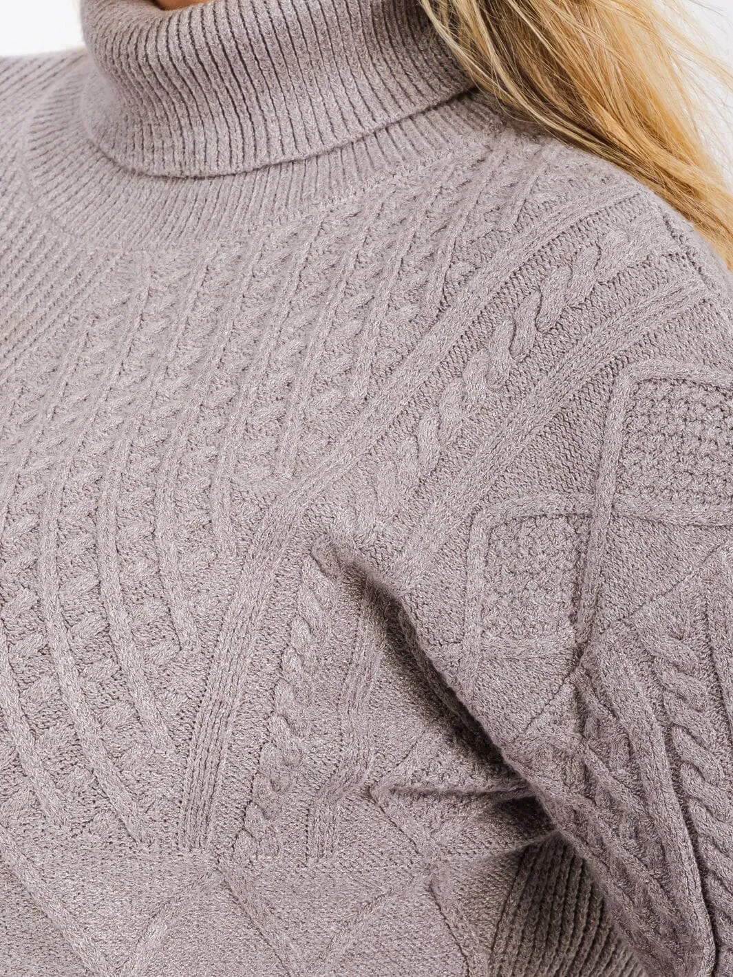 PLUS SIZE LONG SLEEVE TURTLE NECK DETAILED PULLOVER SWEATER