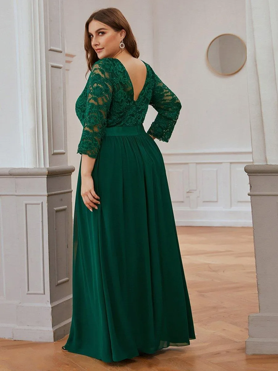 Robe de soirée en dentelle transparente au sol avec demi-manches