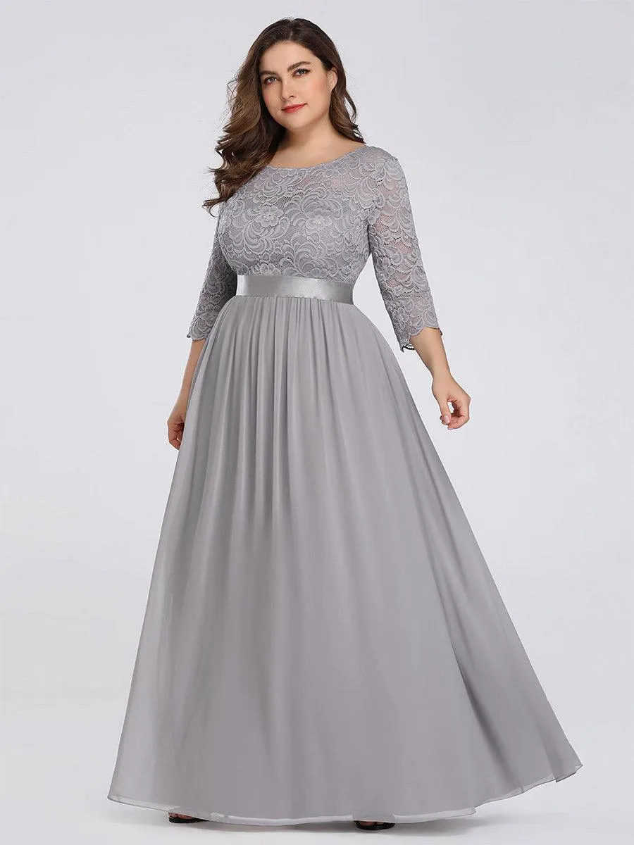 Robe de soirée en dentelle transparente au sol avec demi-manches