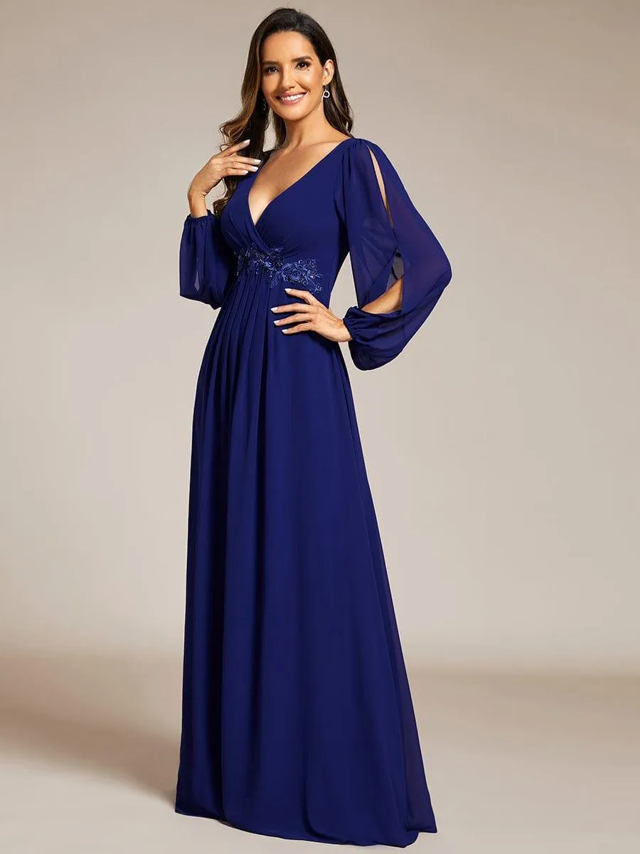 Robe de Soiree Longue Elegante Avec Lanterne en V Profond a Manches Fendues et Appliques