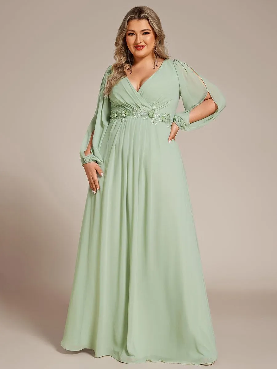 Robe de Soiree Longue Elegante Avec Lanterne en V Profond a Manches Fendues et Appliques