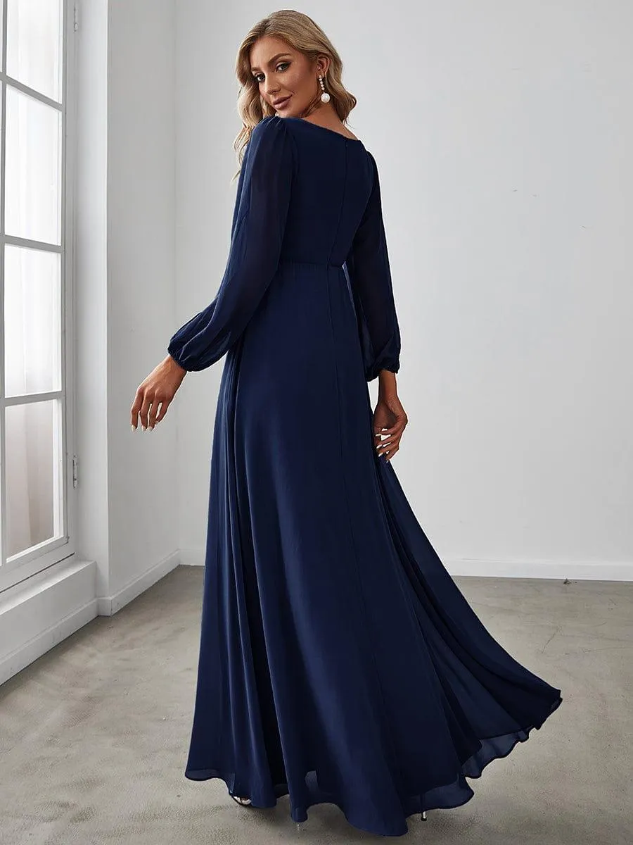 Robe de Soiree Longue Elegante Avec Lanterne en V Profond a Manches Fendues et Appliques