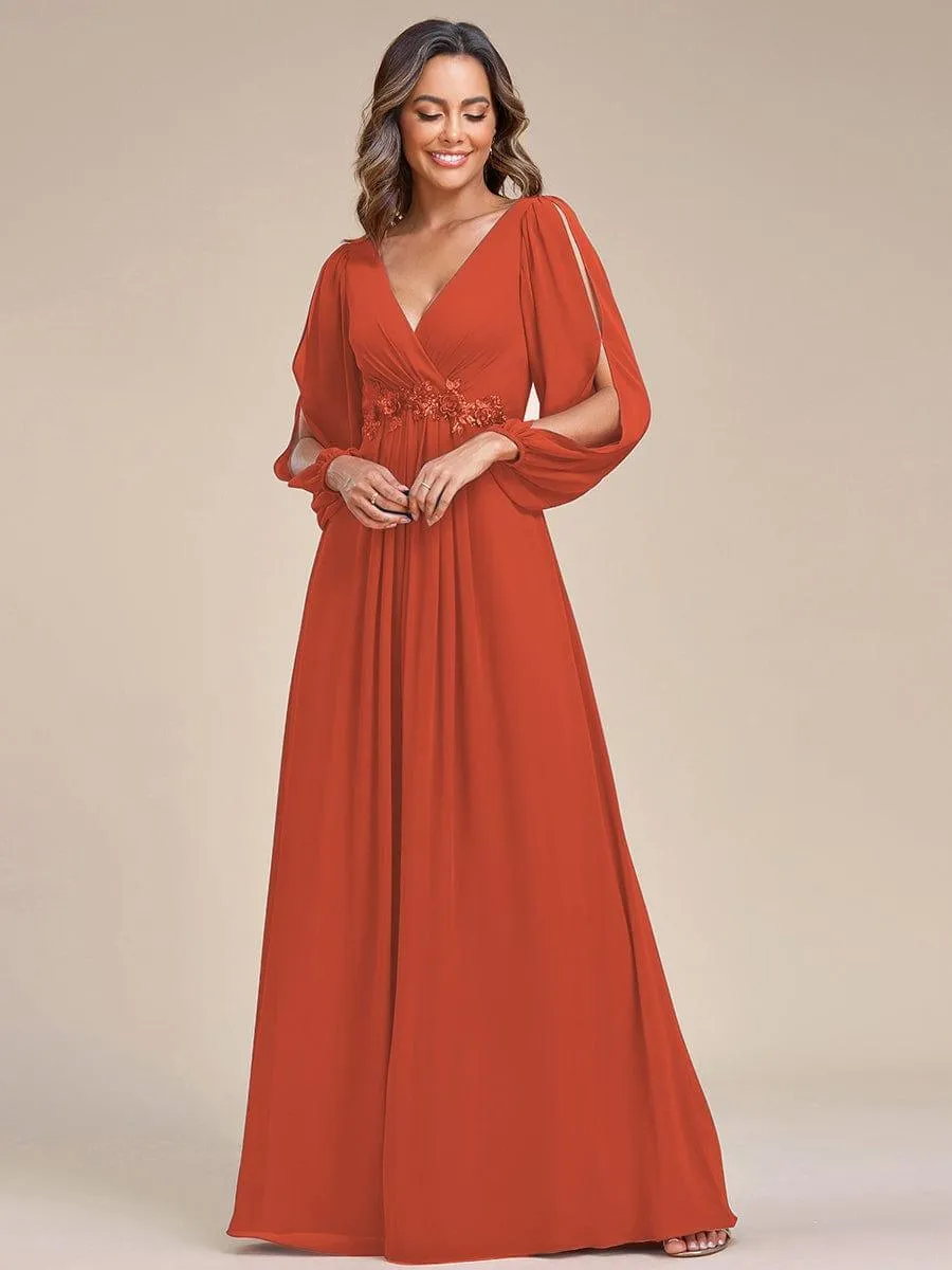 Robe de Soiree Longue Elegante Avec Lanterne en V Profond a Manches Fendues et Appliques