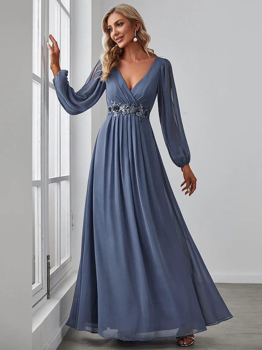 Robe de Soiree Longue Elegante Avec Lanterne en V Profond a Manches Fendues et Appliques