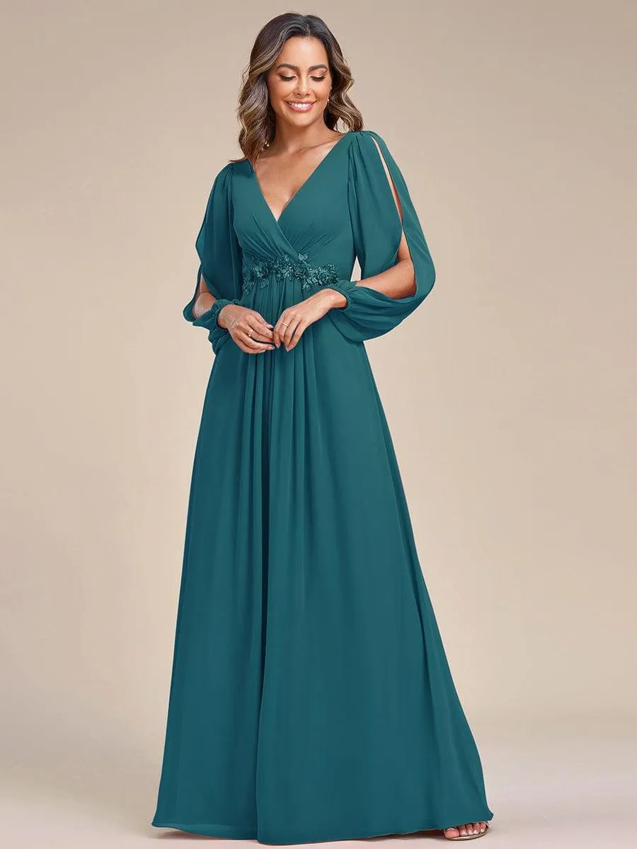 Robe de Soiree Longue Elegante Avec Lanterne en V Profond a Manches Fendues et Appliques