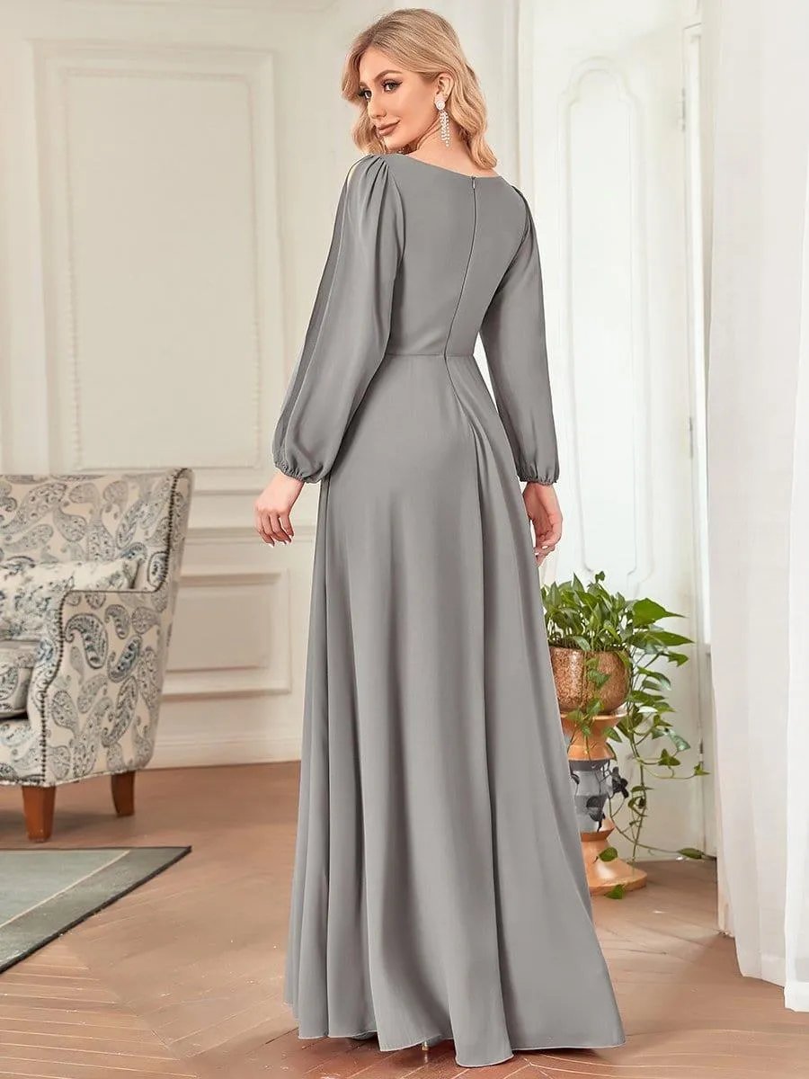 Robe de Soiree Longue Elegante Avec Lanterne en V Profond a Manches Fendues et Appliques