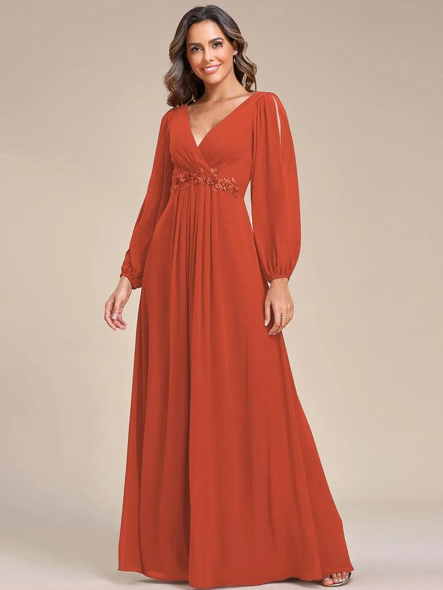 Robe de Soiree Longue Elegante Avec Lanterne en V Profond a Manches Fendues et Appliques