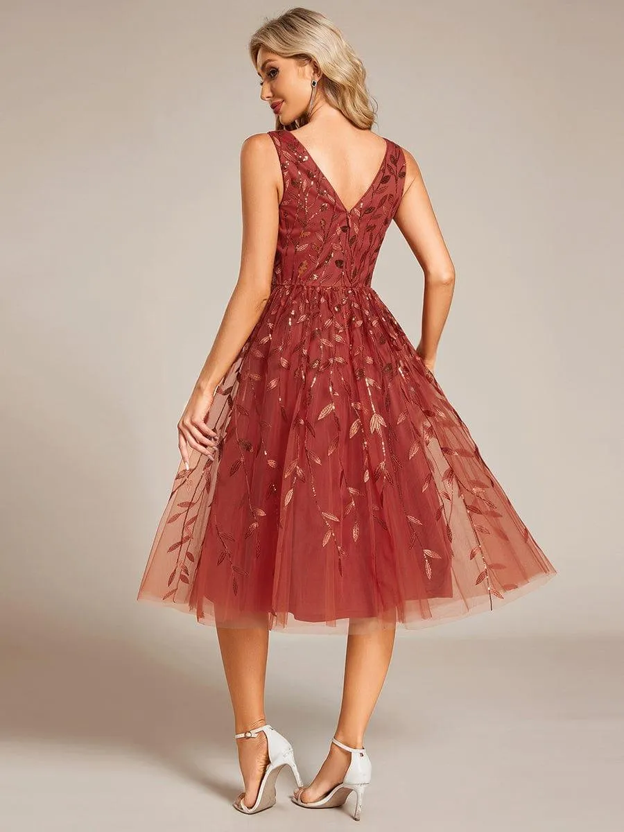 Robe d'invité de mariage mi-longue trapèze à col en V et paillettes avec sans manches