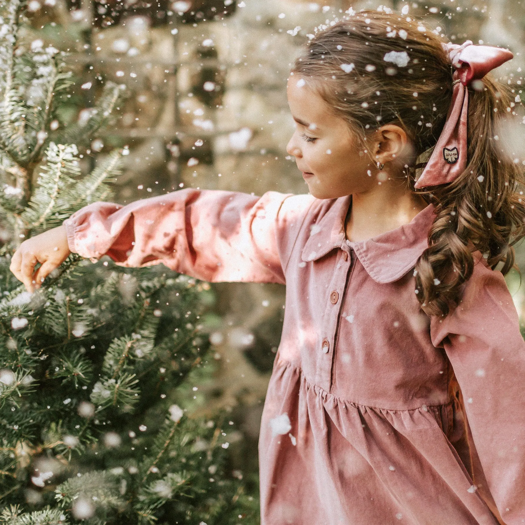 Robe rose en velours côtelé, enfant  || Pink corduroy dress, child