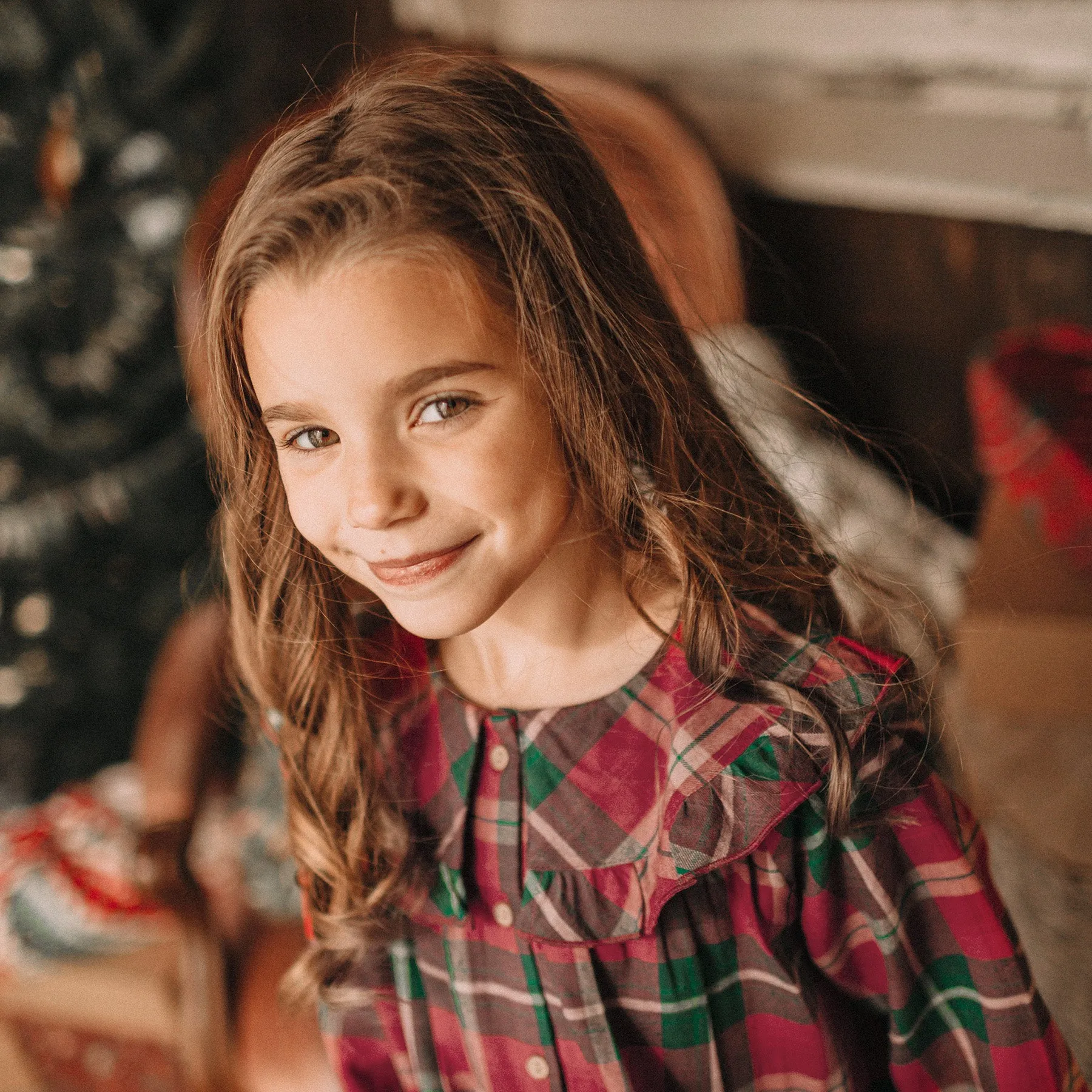 Robe rouge et verte à carreaux en coton, enfant || Red and green checkered dress in cotton, child