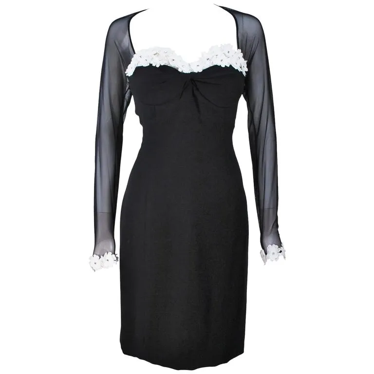 TRAVILLA Stretch Daisy Applique Cocktail Dress with Sheer Size 6-8
