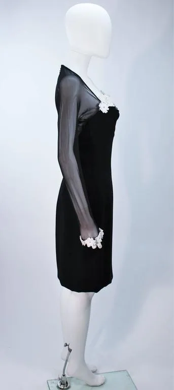 TRAVILLA Stretch Daisy Applique Cocktail Dress with Sheer Size 6-8