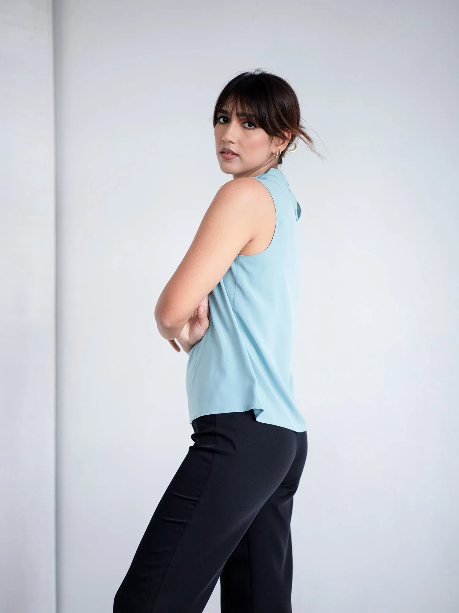 Turtle Neck Sleeveless Top