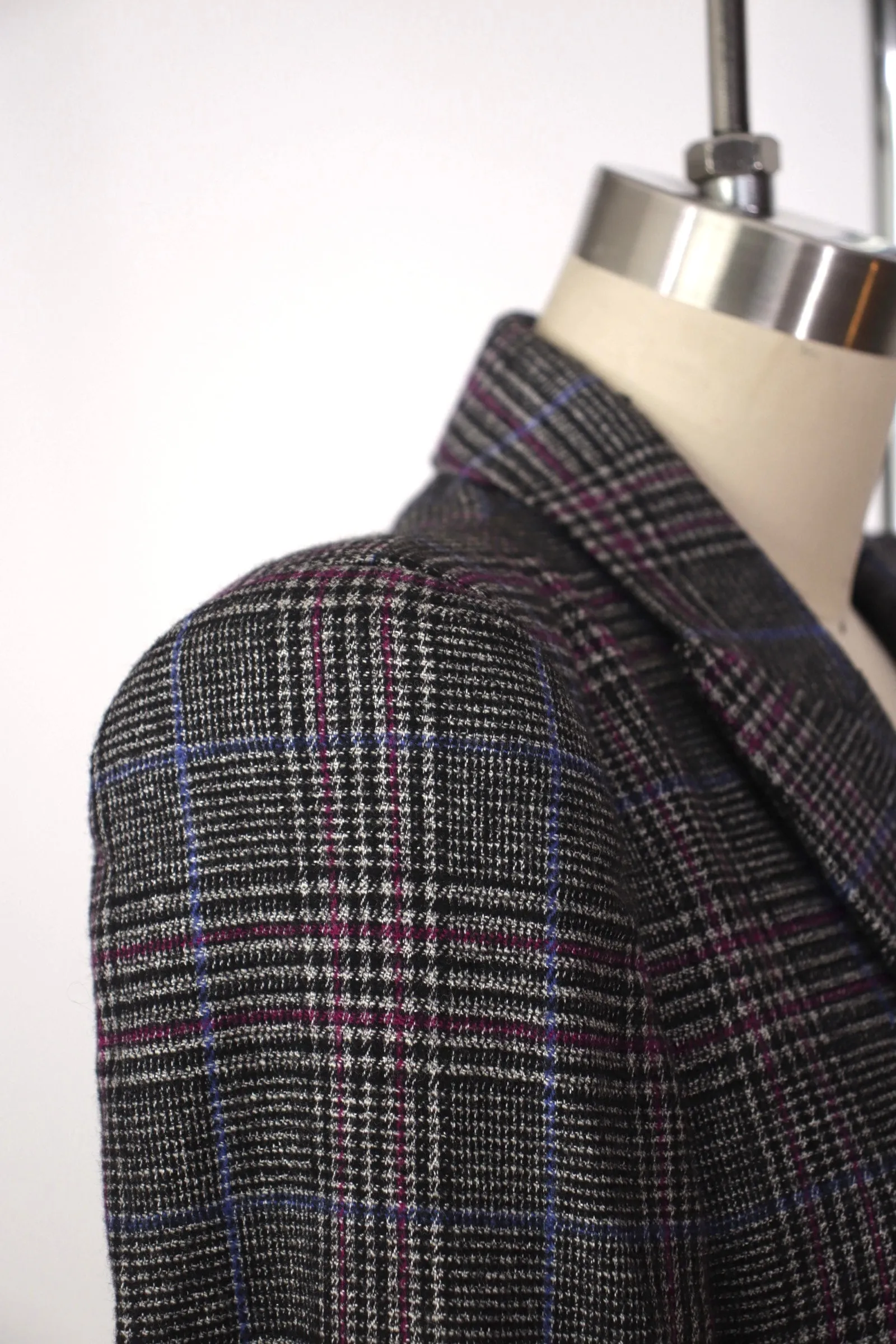 Veronica Beard Houndstooth Blazer