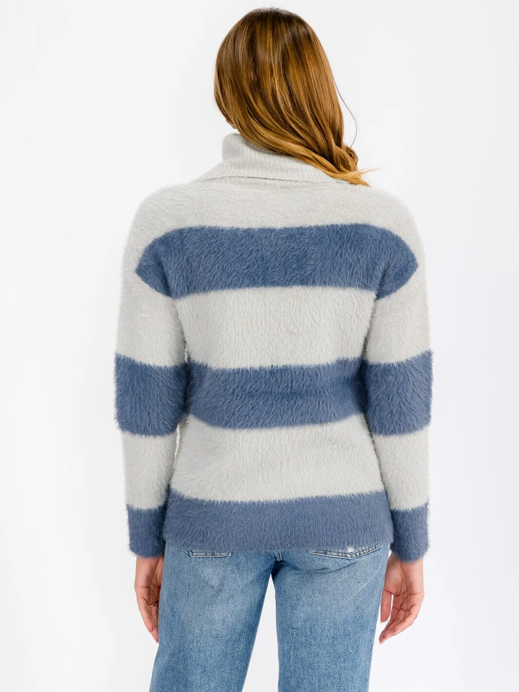 WOMEN'S LONG SLEEVE TURTLE NECK COLORBLOCK PULLOVER SWEATER