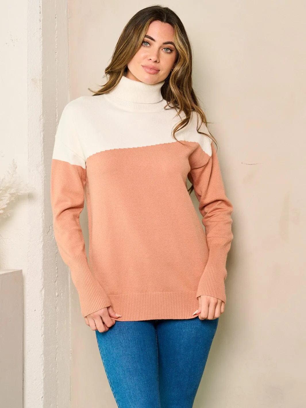 WOMEN'S LONG SLEEVE TURTLE NECK COLORBLOCK TOP