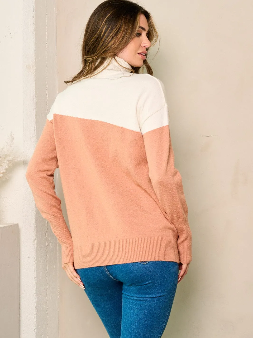 WOMEN'S LONG SLEEVE TURTLE NECK COLORBLOCK TOP