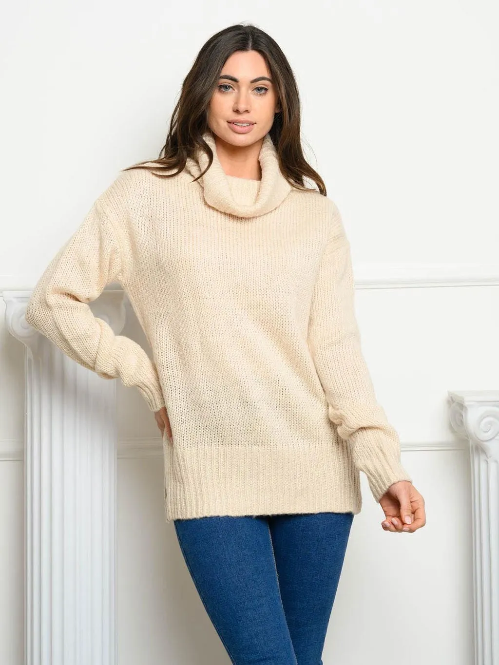 WOMEN'S LONG SLEEVE TURTLE NECK SWEATER