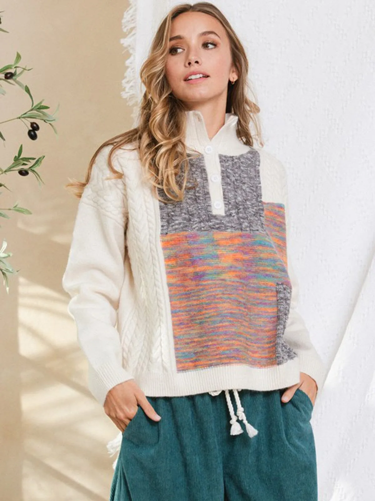 WOMEN'S LONG SLEEVE ZIP UP COLLAR MULTI COLOR SWEATER
