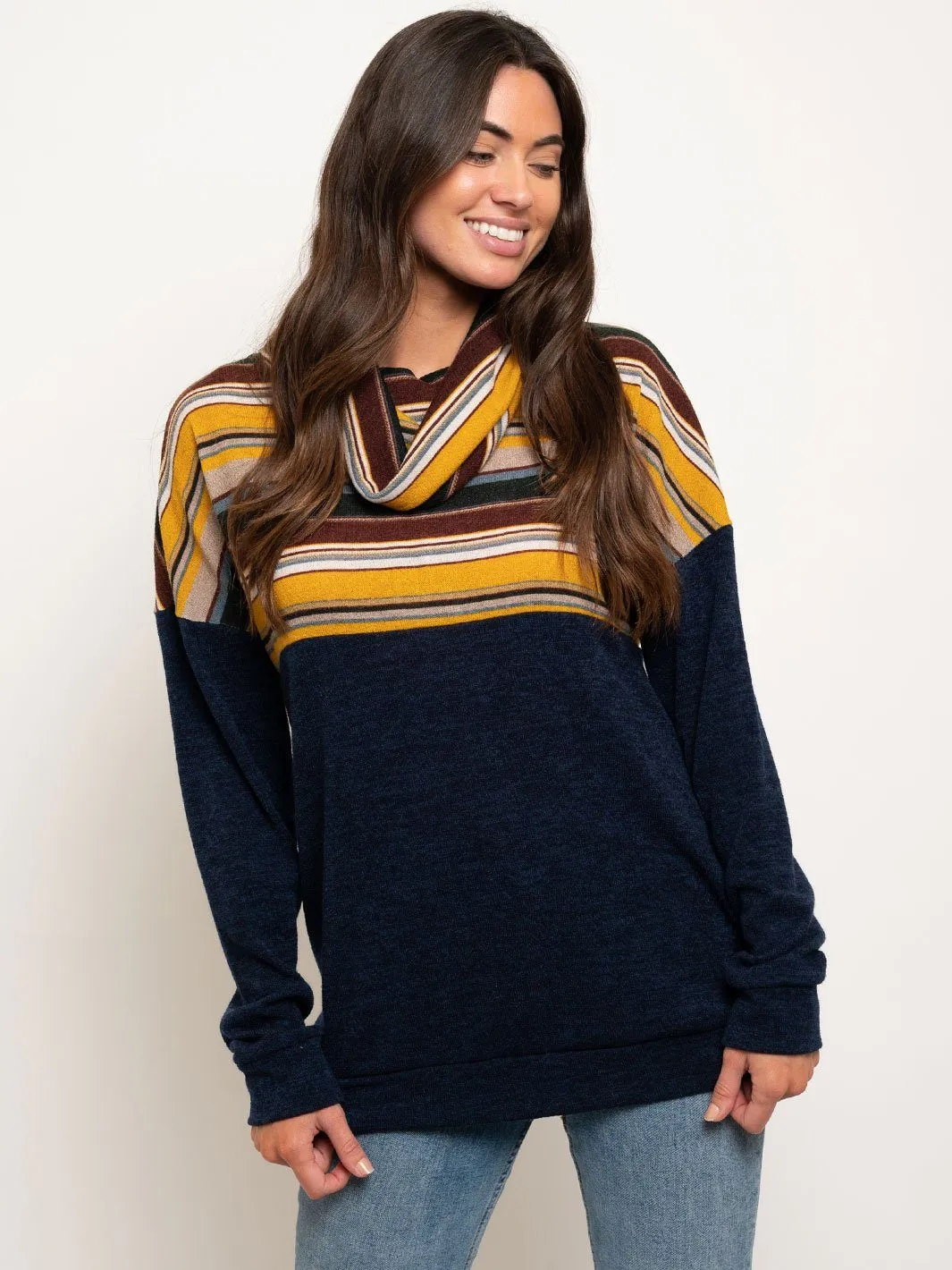 WOMEN'S STRIPES COLOR BLOCK TURTLE NECK TOP