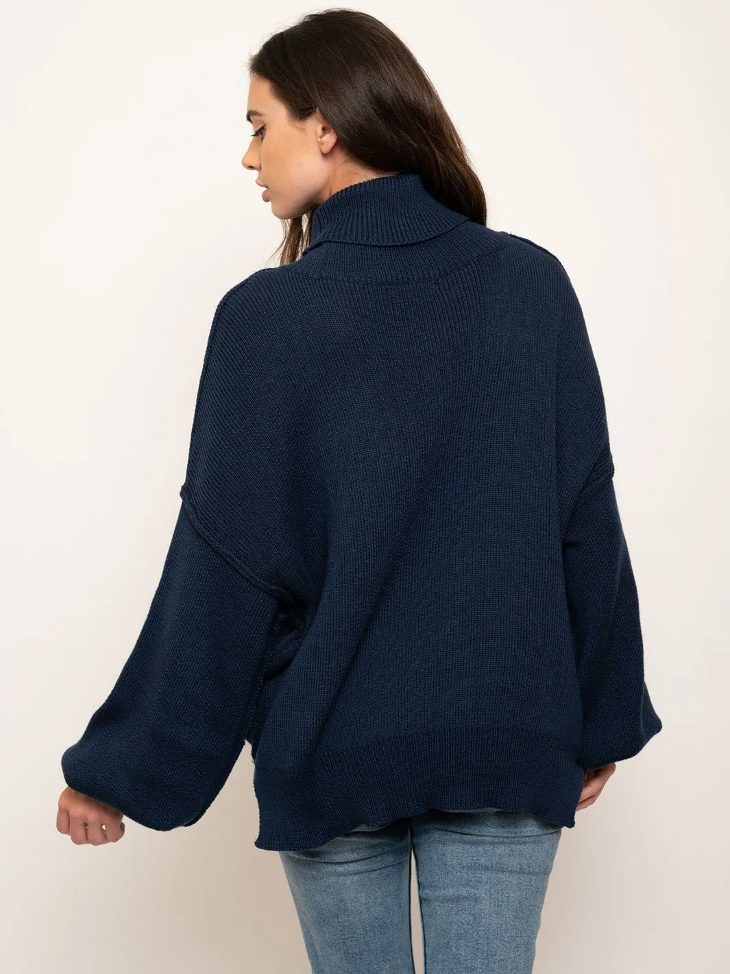 WOMEN'S TURTLE NECK LONG SLEEVES KNIT SWEATER